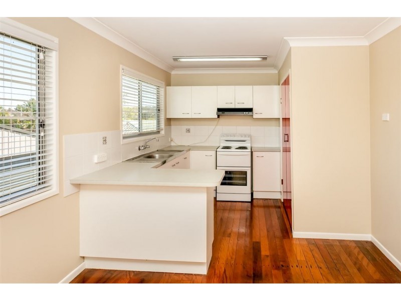 16 Azalea Avenue, Daisy Hill QLD 4127