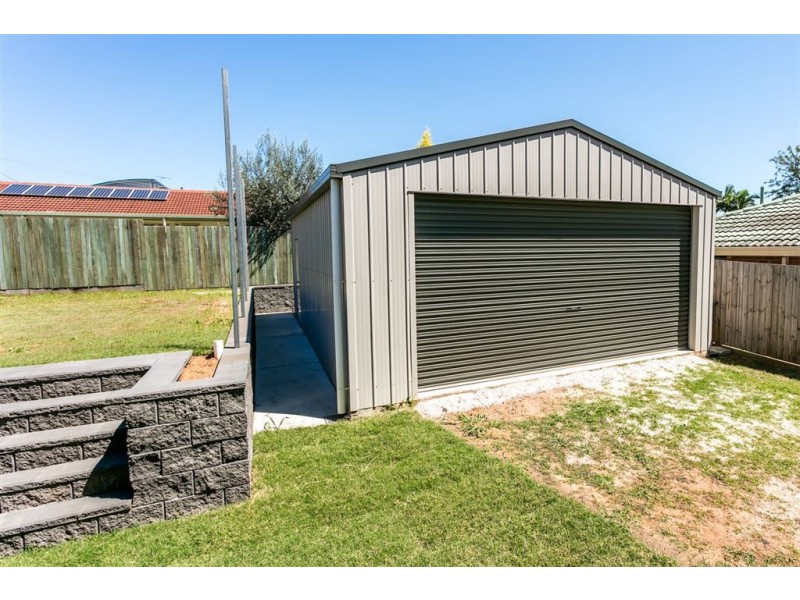 16 Azalea Avenue, Daisy Hill QLD 4127