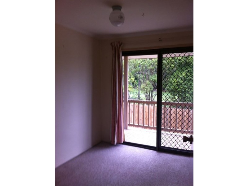 1/2 Bishop St, Eagleby QLD 4207