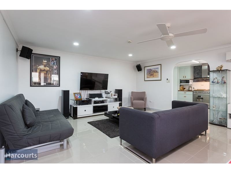 12 Clivia Crescent, Daisy Hill QLD 4127