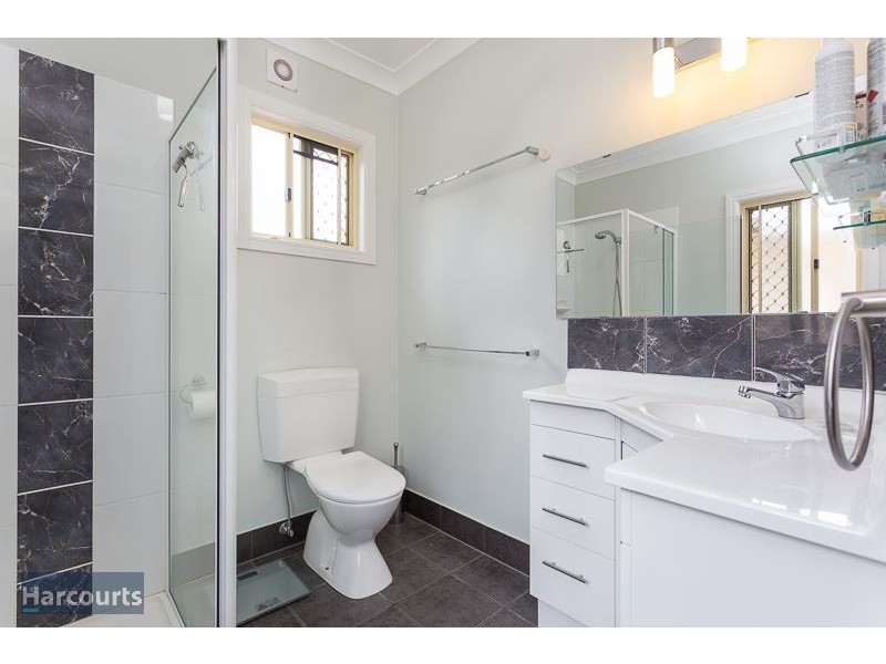 12 Clivia Crescent, Daisy Hill QLD 4127