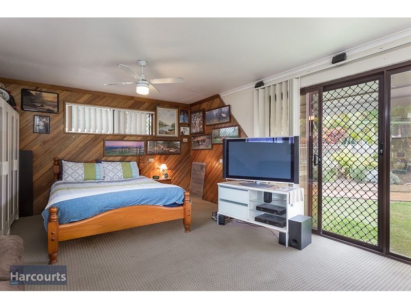12 Clivia Crescent, Daisy Hill QLD 4127