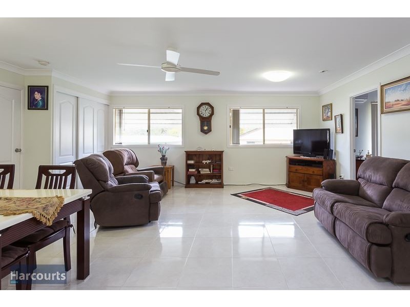 12 Clivia Crescent, Daisy Hill QLD 4127