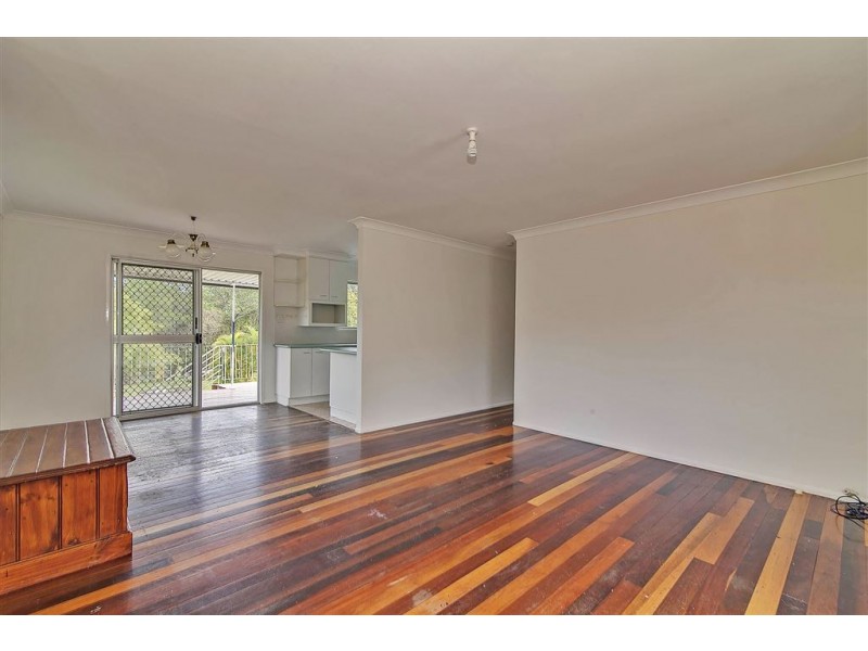 34 Eagle Drive, Eagleby QLD 4207