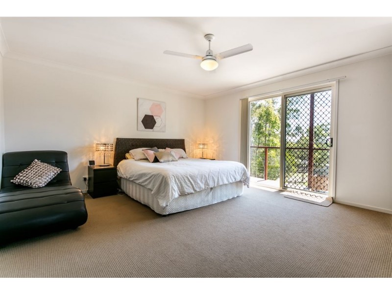 40 Woodlands Blvd, Waterford QLD 4133