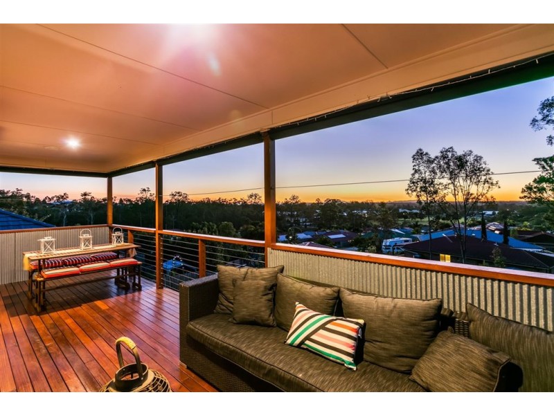 25 Waterline Crescent, Waterford QLD 4133