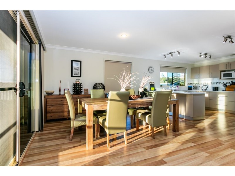 25 Waterline Crescent, Waterford QLD 4133