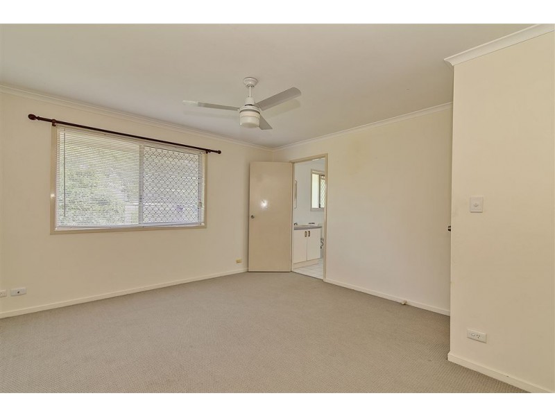 1/6 Pendlebury Court, Edens Landing QLD 4207