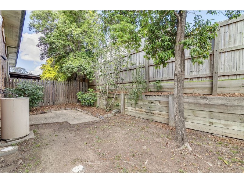 1/6 Pendlebury Court, Edens Landing QLD 4207