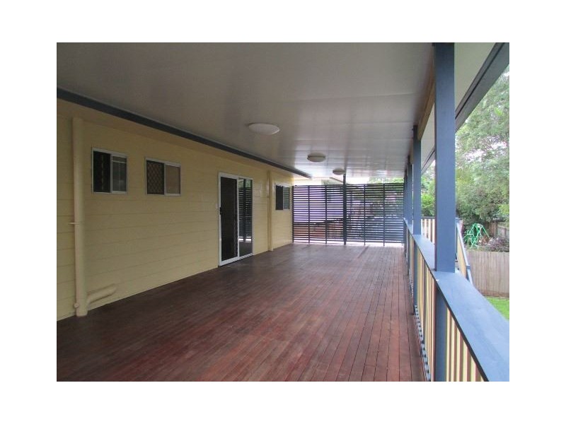 25 Hampton St, Loganholme QLD 4129