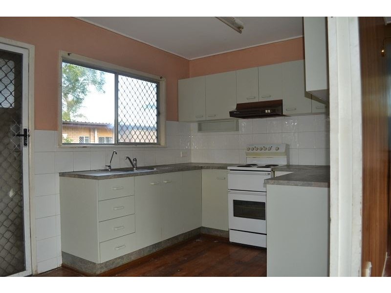 4 Rosedale Street, Logan Central QLD 4114