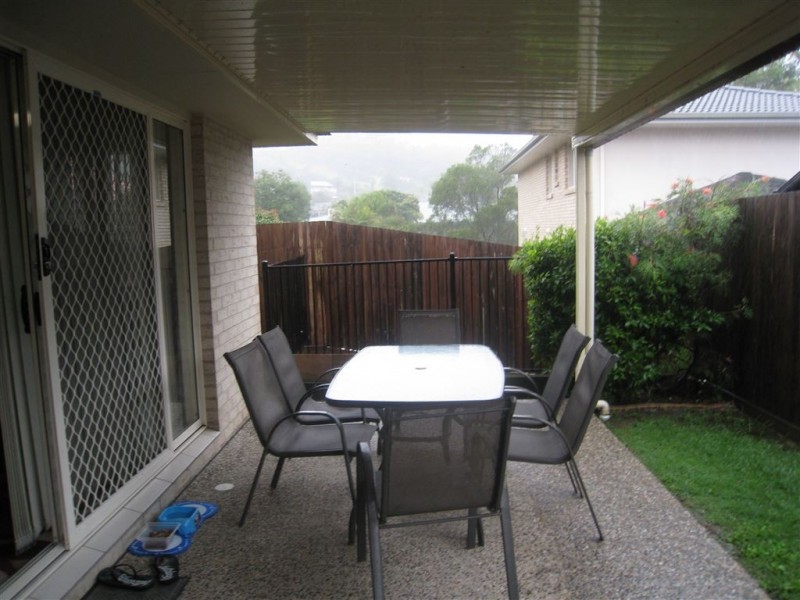 10 Shelley Ave, Mount Warren Park QLD 4207