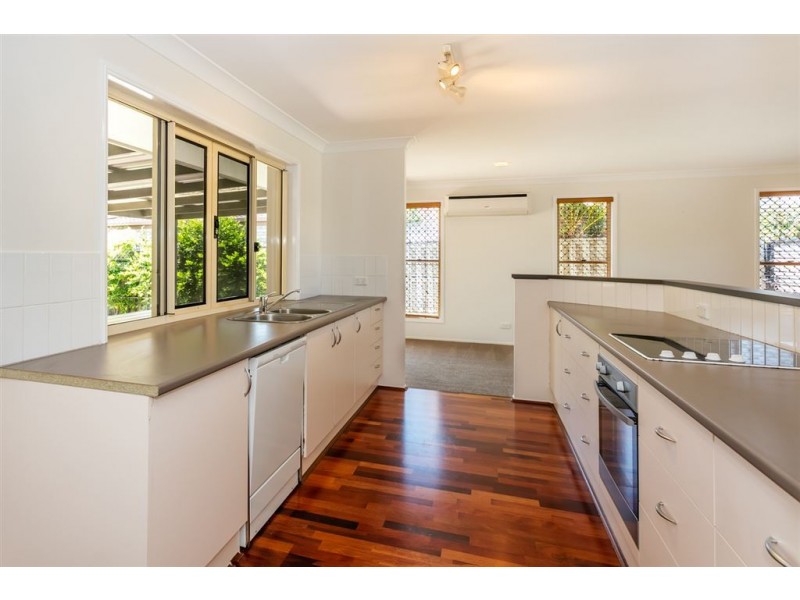 24 Allenby Crescent, Windaroo QLD 4207