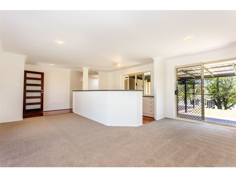 24 Allenby Crescent, Windaroo QLD 4207