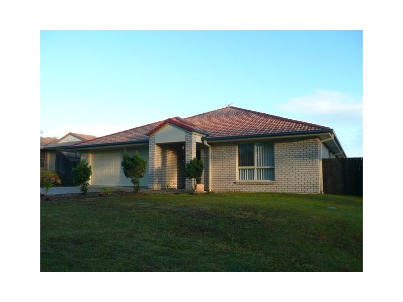 7 Barber Ct, Waterford QLD 4133