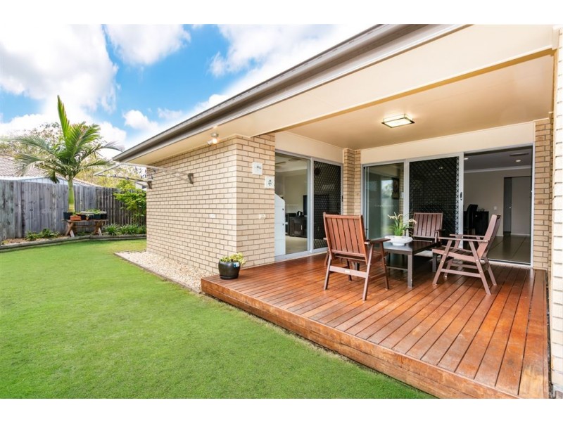 3 Wallaman Close, Waterford QLD 4133