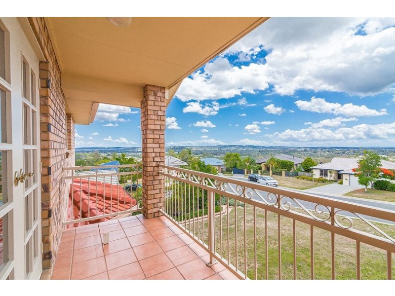 10 Nexus Close, Edens Landing QLD 4207