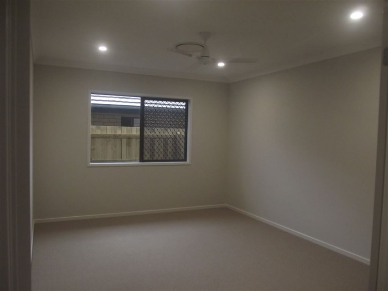 10 Bright Street, Yarrabilba QLD 4207