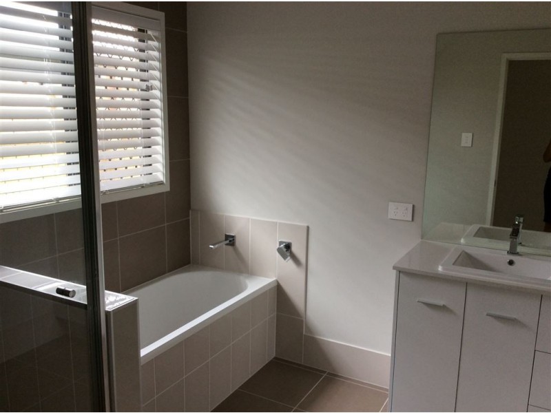 10 Bright Street, Yarrabilba QLD 4207