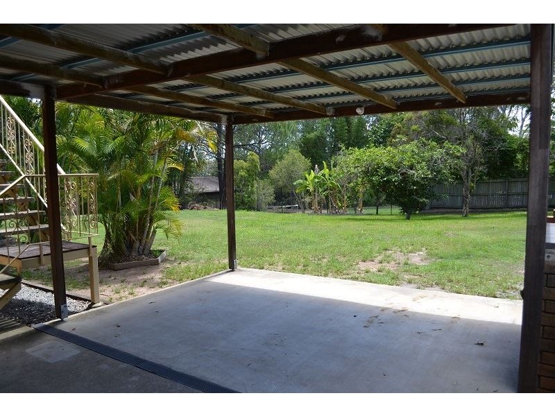 43 Peacock Avenue, Beenleigh QLD 4207