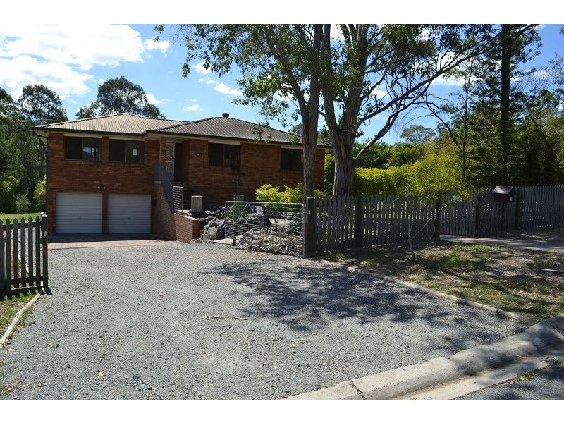 43 Peacock Avenue, Beenleigh QLD 4207