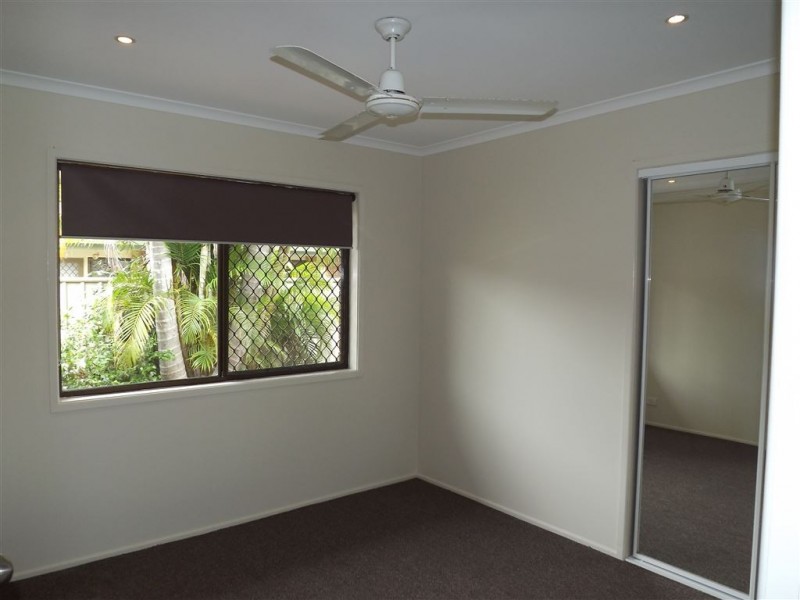 2 Holmes Court, Mount Warren Park QLD 4207