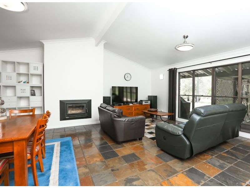 85 Maranoa Drive, Logan Village QLD 4207