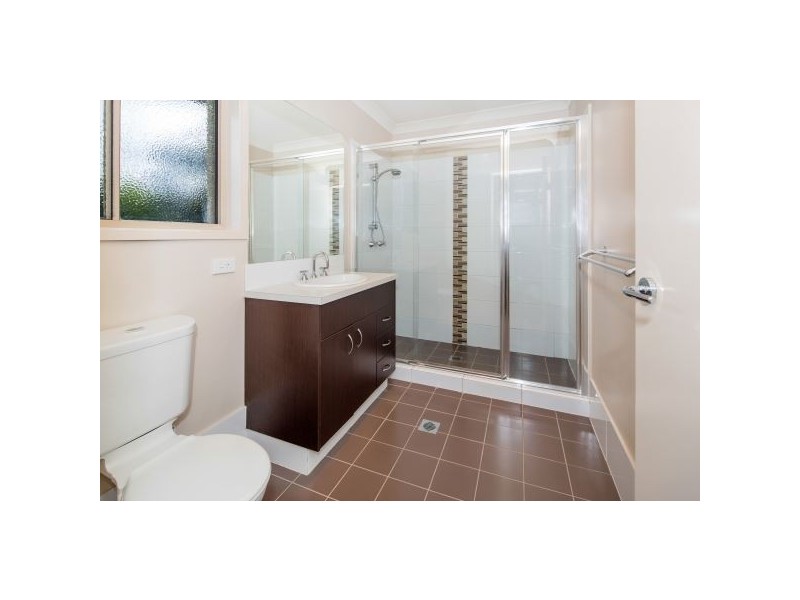 61 Woodlands Blvd, Waterford QLD 4133