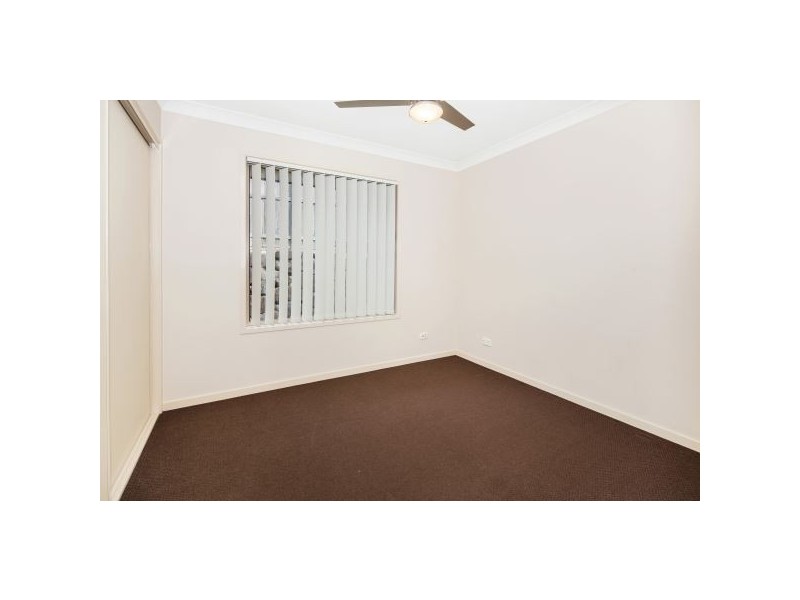 61 Woodlands Blvd, Waterford QLD 4133