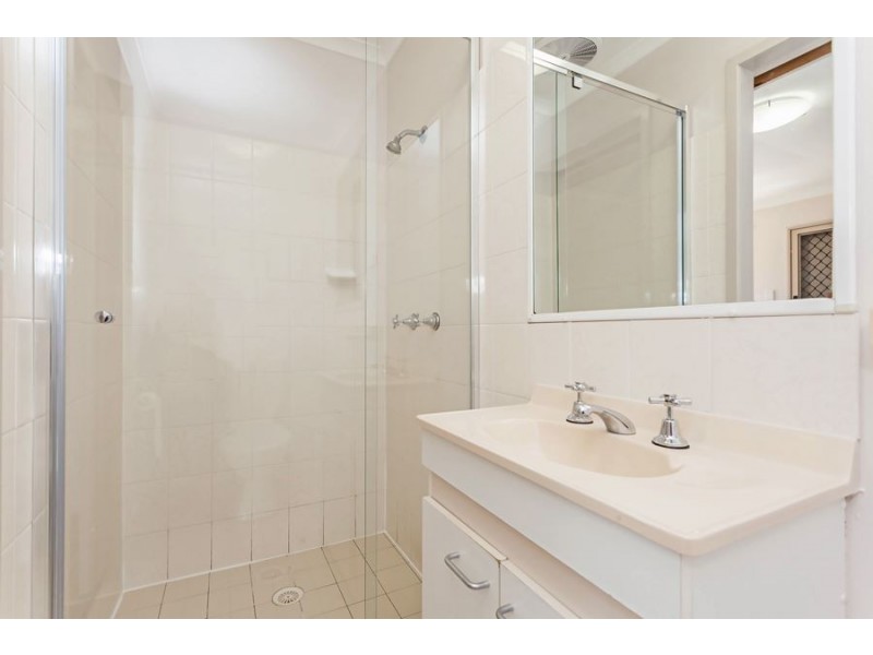 21 River Oak Dr, Helensvale QLD 4212