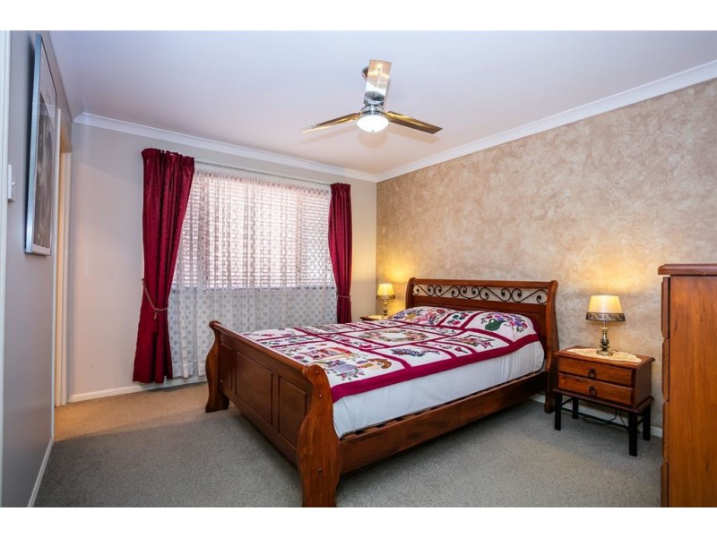 6 Ku-Ring-Gai Close, Loganholme QLD 4129