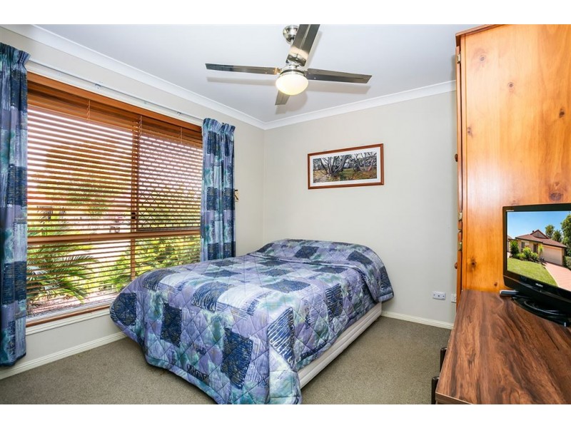 6 Ku-Ring-Gai Close, Loganholme QLD 4129