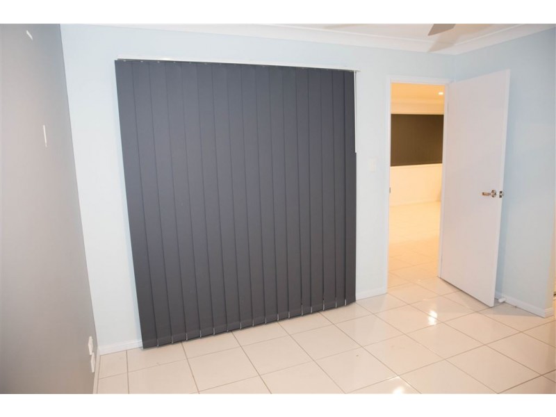 39 Sandover Circuit, Holmview QLD 4207