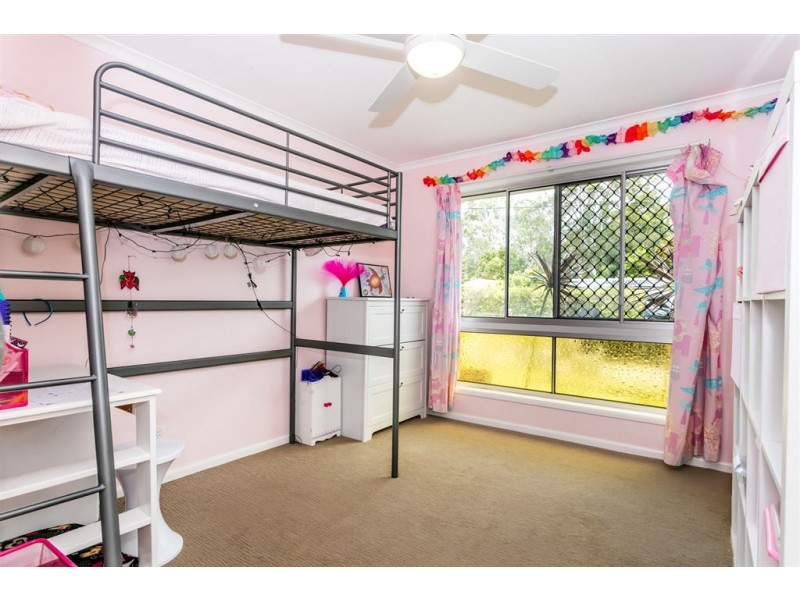 16 Farrow Street, Daisy Hill QLD 4127