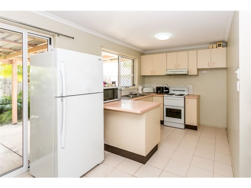 7 Natalie Court, Eagleby QLD 4207