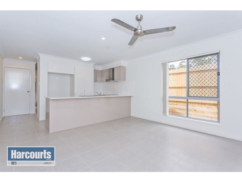 1/17 Spruce St, Loganlea QLD 4131