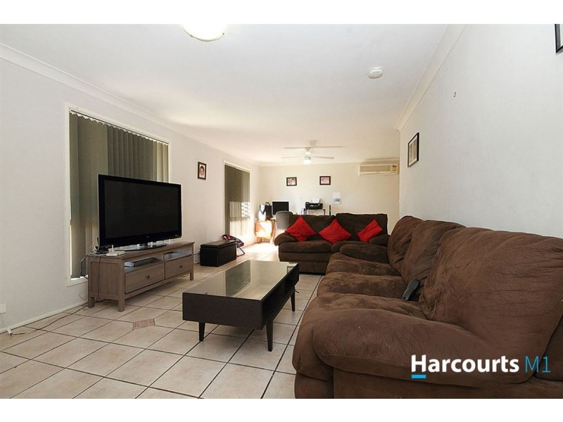 5 Quandong St, Crestmead QLD 4132
