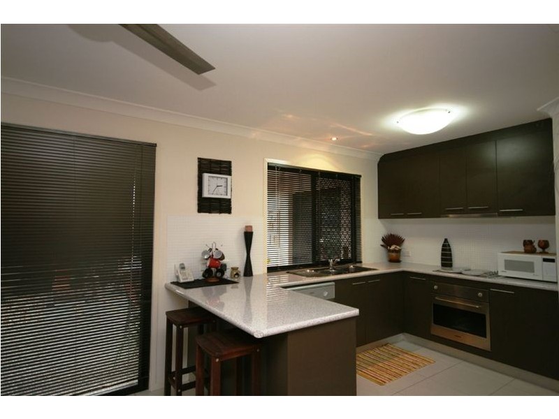 130 High Rd, Waterford QLD 4133