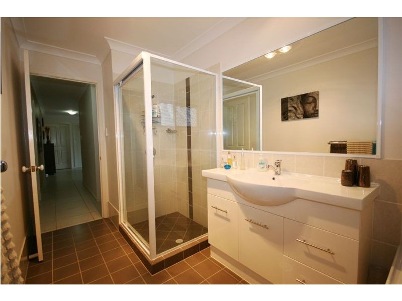 130 High Rd, Waterford QLD 4133