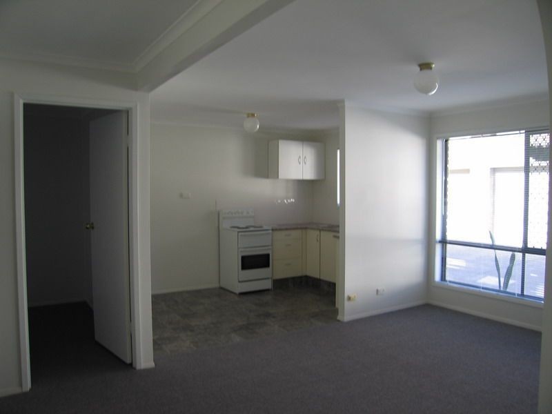 2/20 Cotswold Street, Mount Warren Park QLD 4207