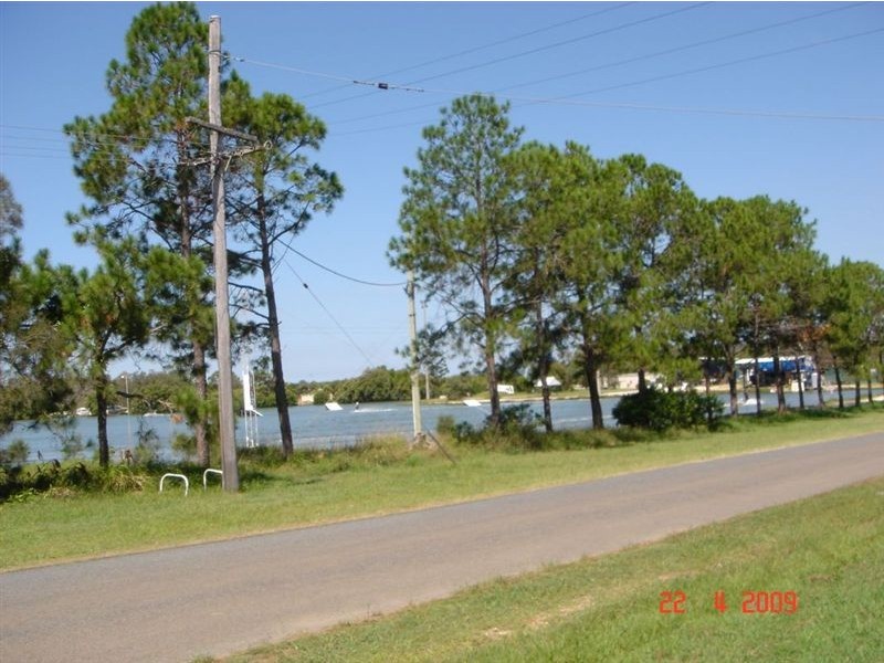 114 Ferry Road, Carbrook QLD 4130