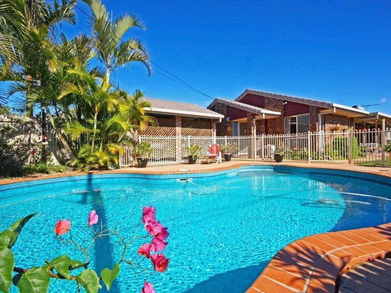 9 Carlyon Street, Mount Warren Park QLD 4207