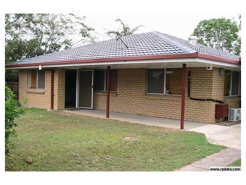 6 Roslyn Court, Eagleby QLD 4207