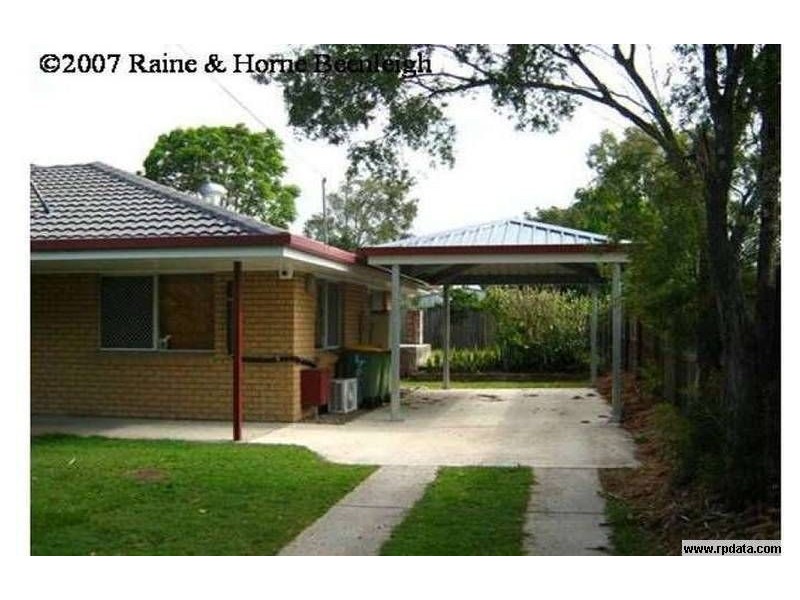6 Roslyn Court, Eagleby QLD 4207