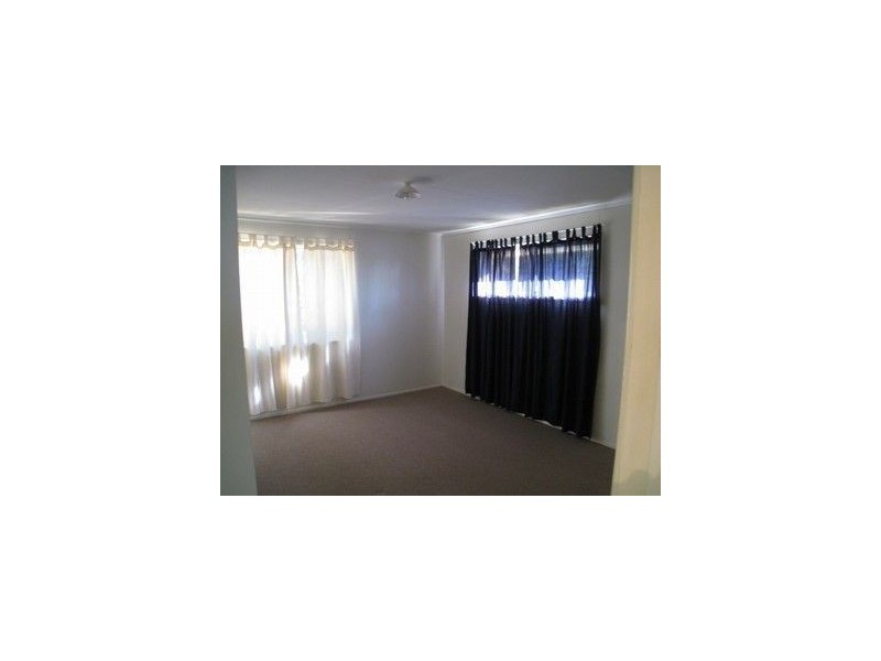 64 Atkinson Street, Kingston QLD 4114