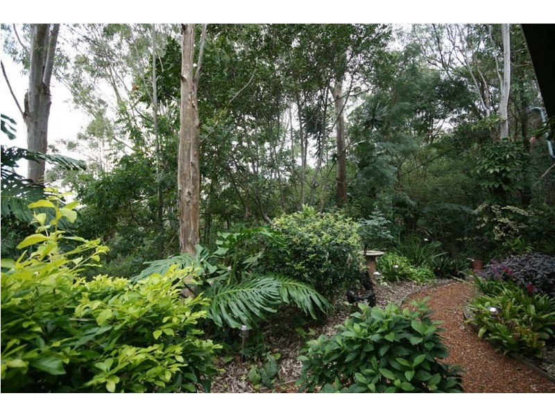 13 Hillview Cres, Bahrs Scrub QLD 4207