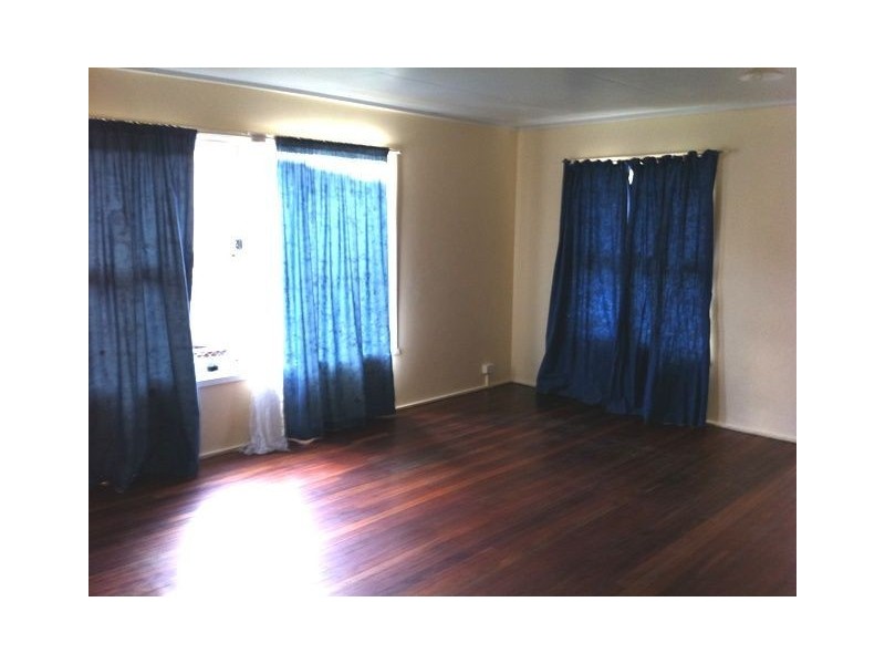 22 Omar Street, Woodridge QLD 4114