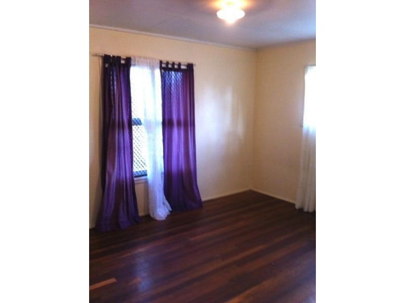 22 Omar Street, Woodridge QLD 4114