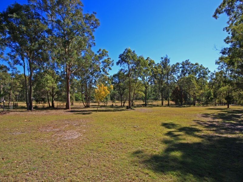 51 Lavelle Drive, Logan Village QLD 4207