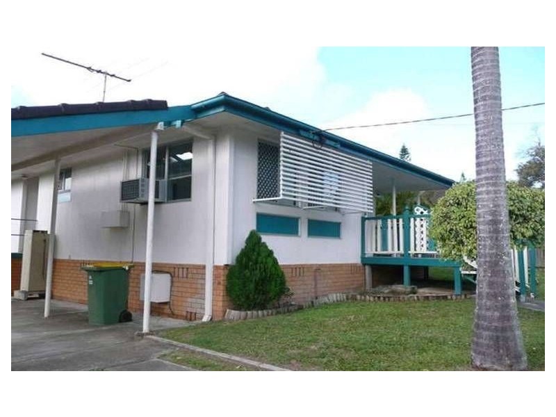 64 Dryandra Drive, Eagleby QLD 4207